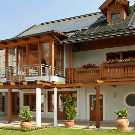 Sportpension Aichholzer Oberaichwald (Carinthia)