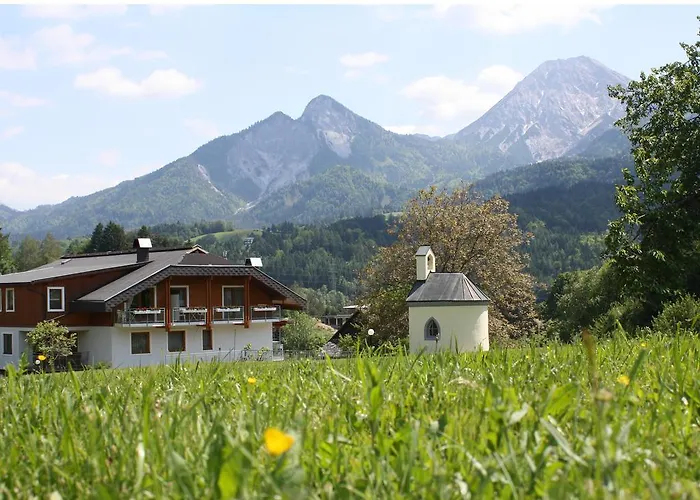 Sportpension Aichholzer Apartament *